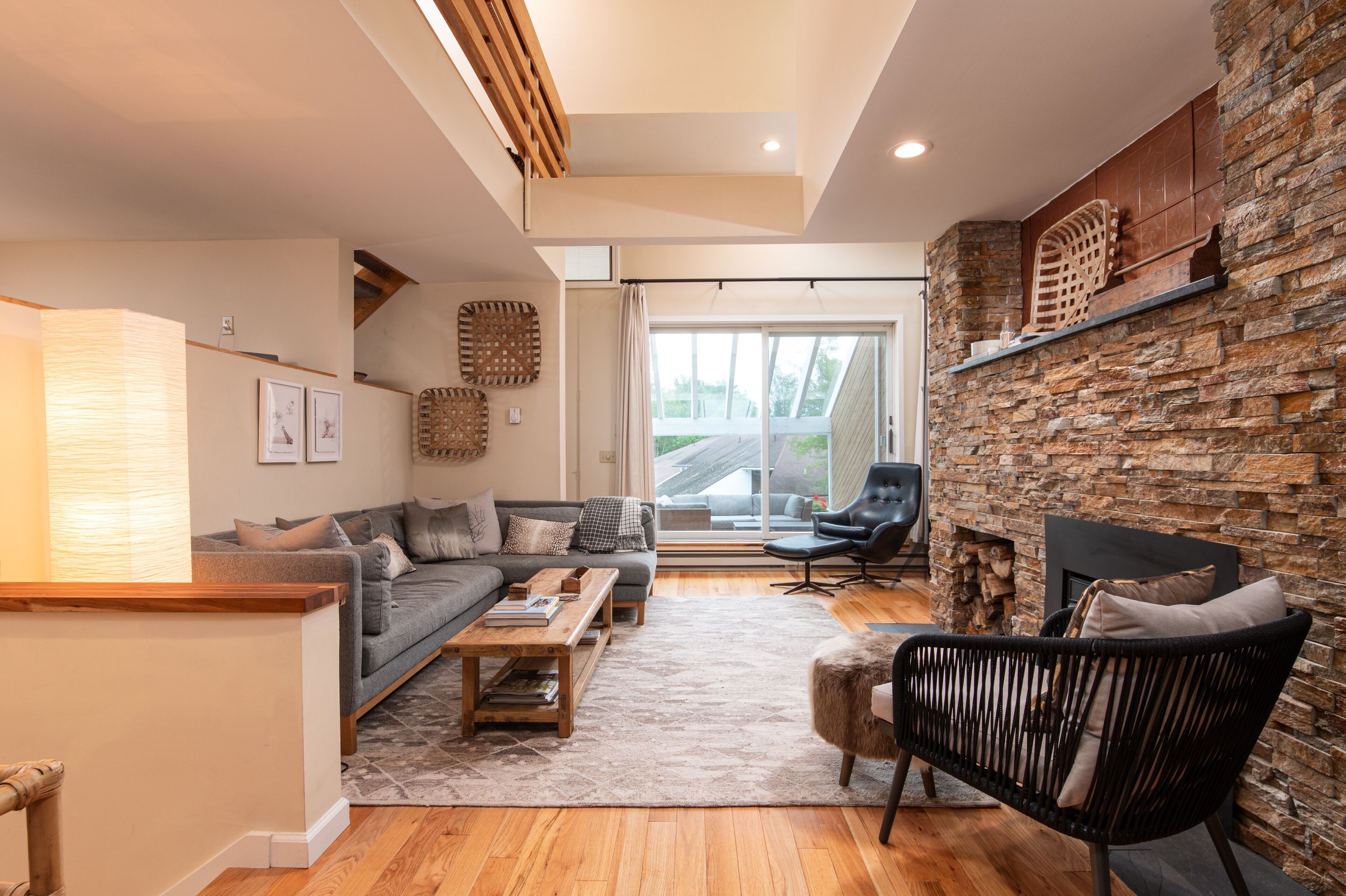 Condo, 3 Bedrooms | Living area | Smart TV