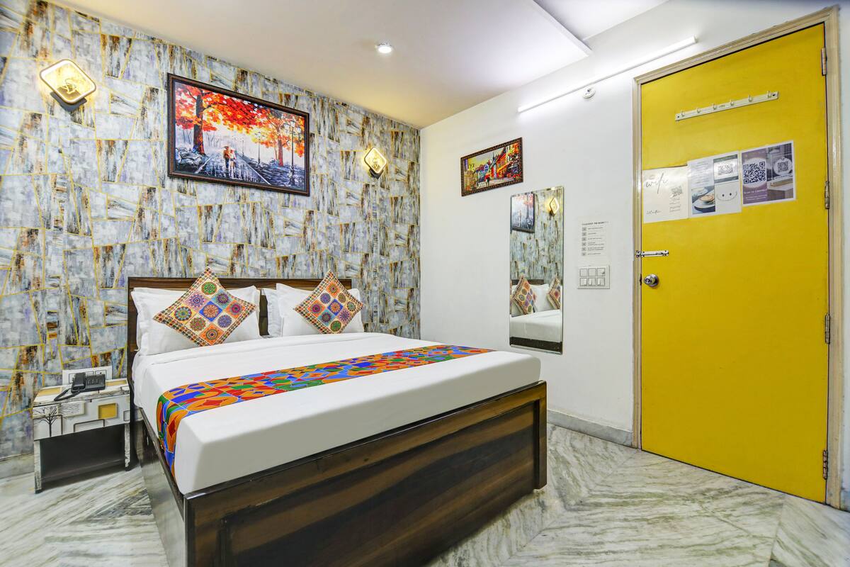 Standard Room | Individually decorated, individually furnished, desk, laptop workspace