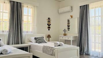 Studio, Garden View | Iron/ironing board, free WiFi, bed sheets