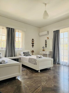 Studio, Garden View | Iron/ironing board, free WiFi, bed sheets - Desire Apartments (Kato Gouves)