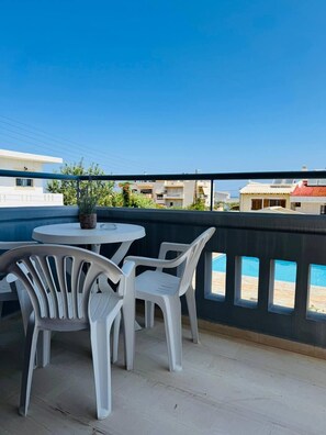 Studio, Pool View | Terrace/patio - Desire Apartments (Kato Gouves)