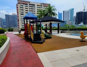 Condo, 1 Bedroom, Accessible, Private Pool | Children's area