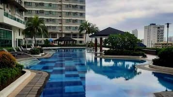 Lejlighed - 1 soveværelse - handicapvenligt - privat pool | Pool | Indendørs pool
