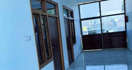 Hotel Ayodhya Dham Guest House Ayodhya