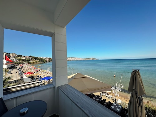 Beyaz Ev Hotel Restaurant