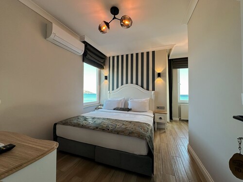 Beyaz Ev Hotel Restaurant