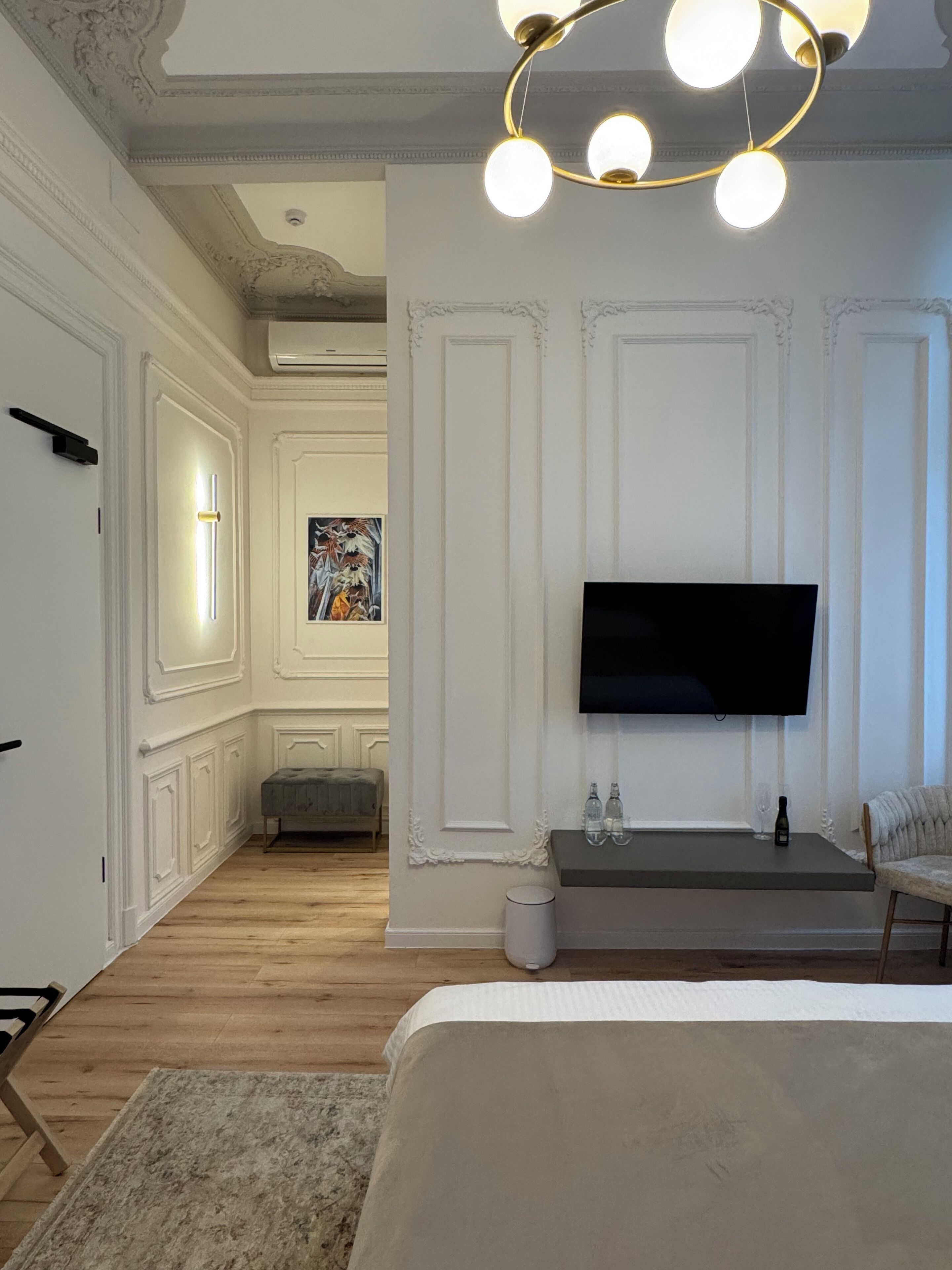 Photo - House4You - Praporgescu