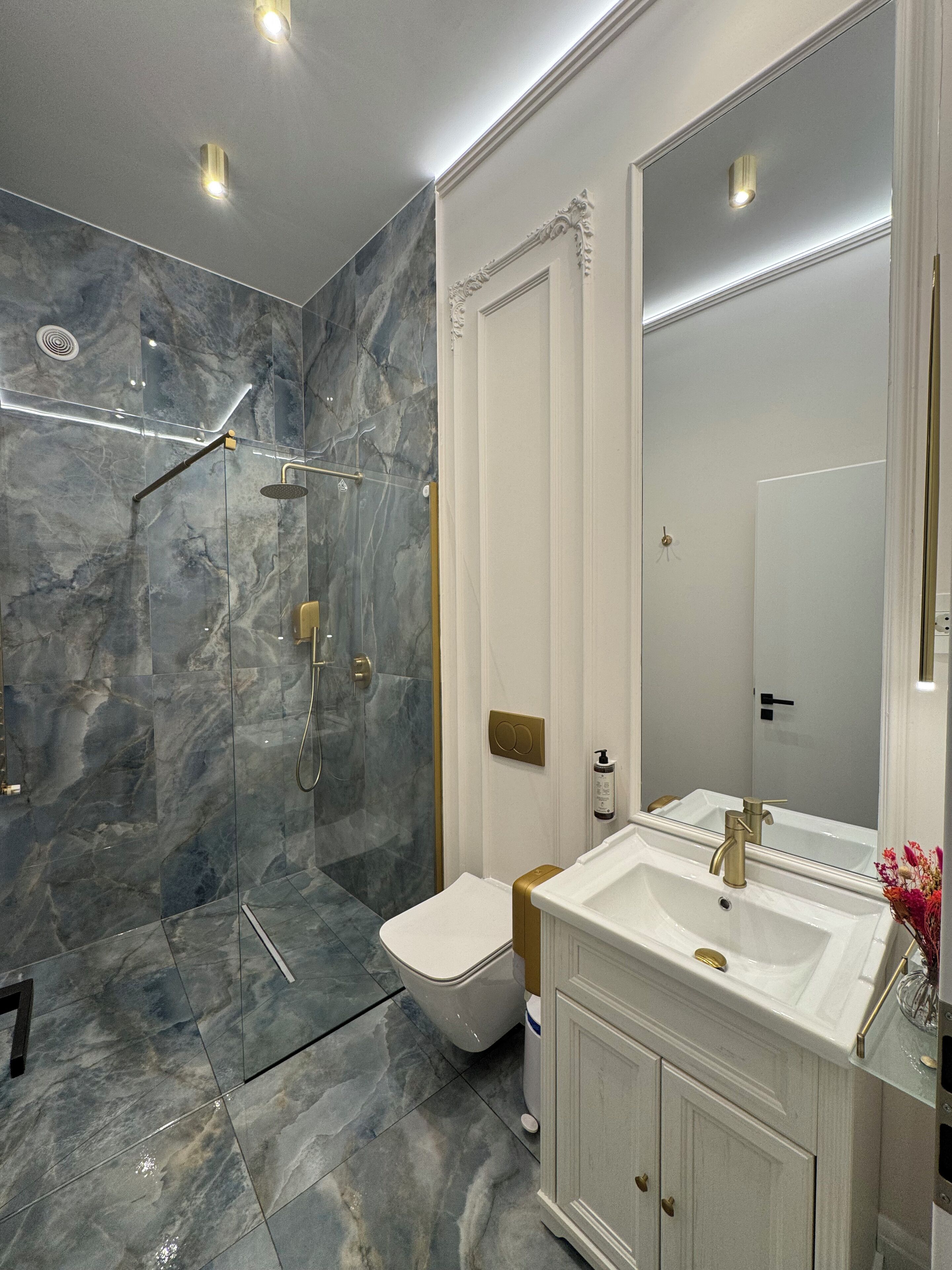 Photo - House4You - Praporgescu