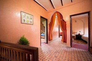 Interior - Atlas toubkal viow  (Marrakech)