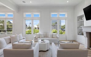 TV connectée, espaces bureaux