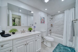 Hair dryer, towels