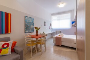 Apartment, Smoking | 1 bedroom - 10 Minutes From Copacabana Beach Rc305 (Rio de Janeiro)