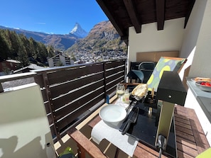 Apartment, Balcony, Mountain View | Blackout drapes, soundproofing, iron/ironing board, free WiFi - the nest- inspiringplaces Zermatt (Zermatt)