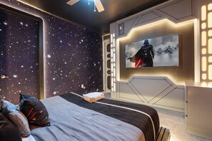 5 bedrooms, iron/ironing board, WiFi, bed sheets