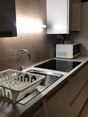 Oven, stovetop