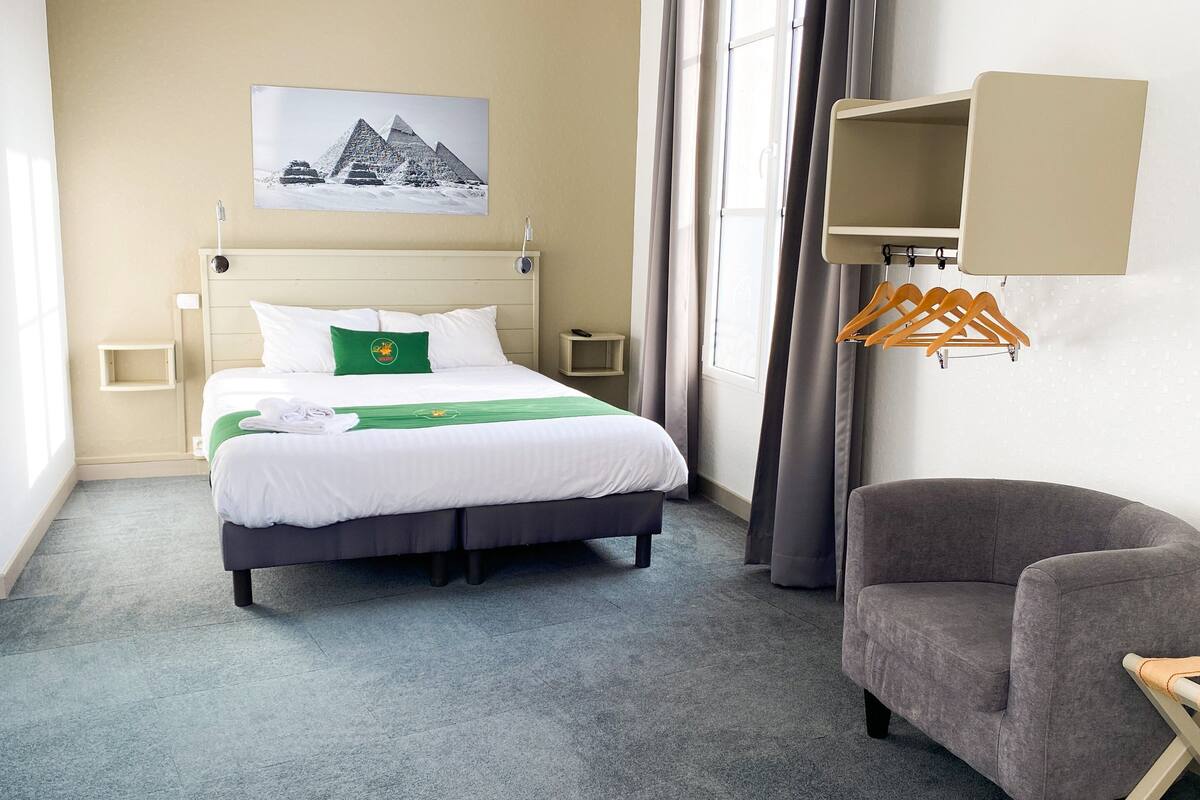 Family Room, 1 Bedroom, Non Smoking | Soundproofing, WiFi (free)