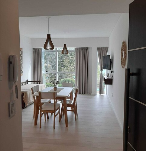 Confortable departamento con excelente ubicación y servicios