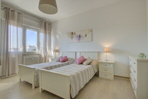 2 bedrooms, free WiFi, bed sheets