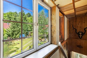 Interior - Apartment 'Behling 4' with Shared Garden and Wi-Fi (Liepe)