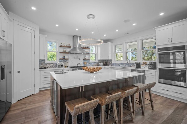 Wasserkocher mit Kaffee-/Teezubehör