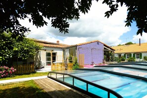 Innenpool, Außenpool