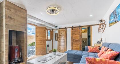 Apartment 'Veleta' with Mountain Views, Wi-Fi and Air Conditioning