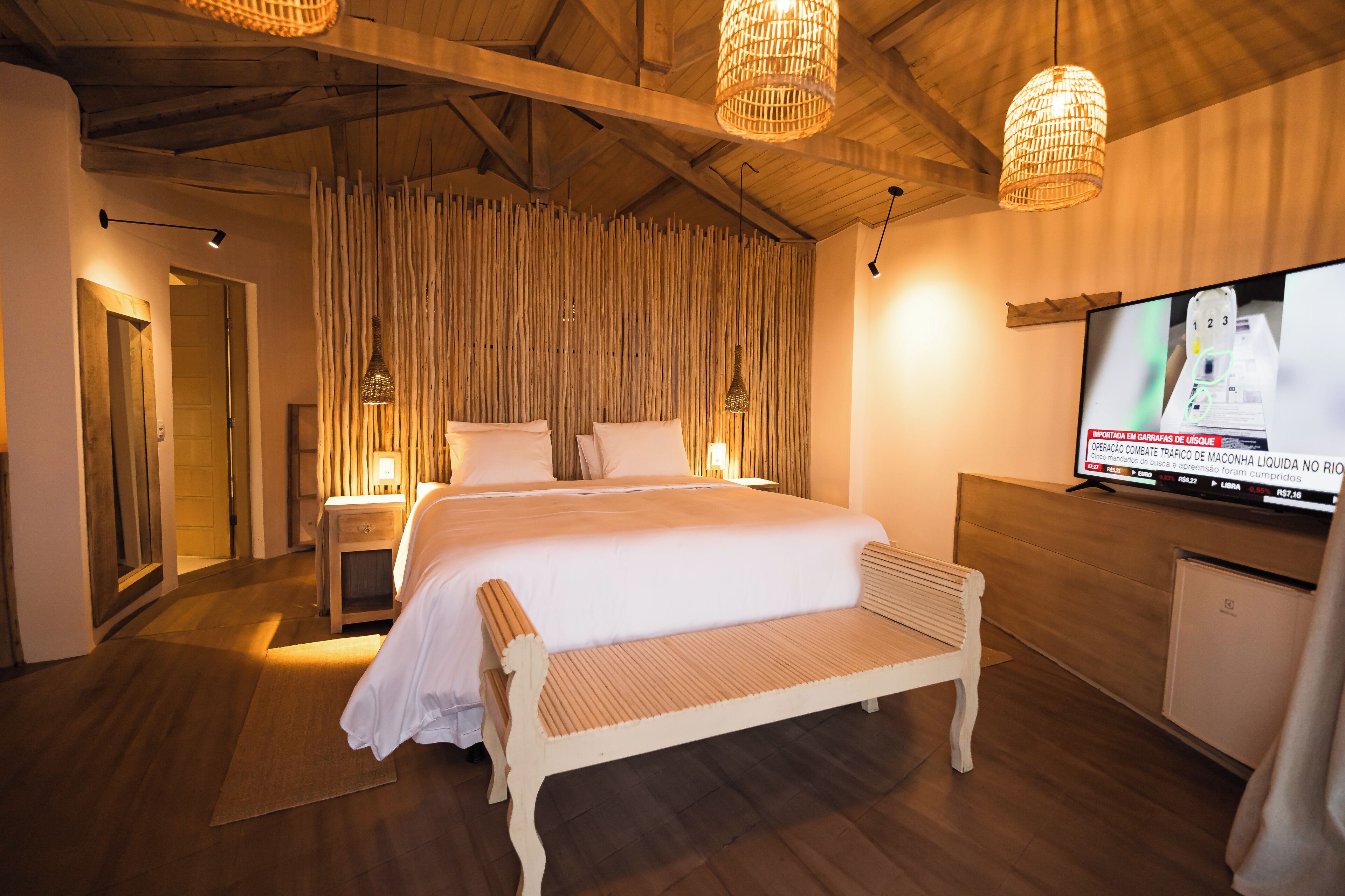 Hochwertige Bettwaren, Pillowtop-Betten, Minibar, kostenloses WLAN