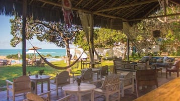 Desayuno completo incluido todos los días