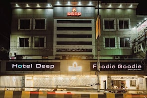 Overnatningsstedets facade