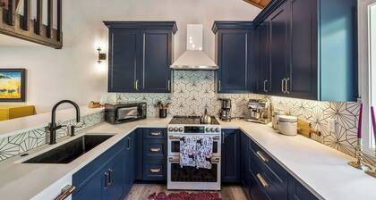 Ridgepoint Retreat Mountain Escape for 8 w/ Resort Amenities