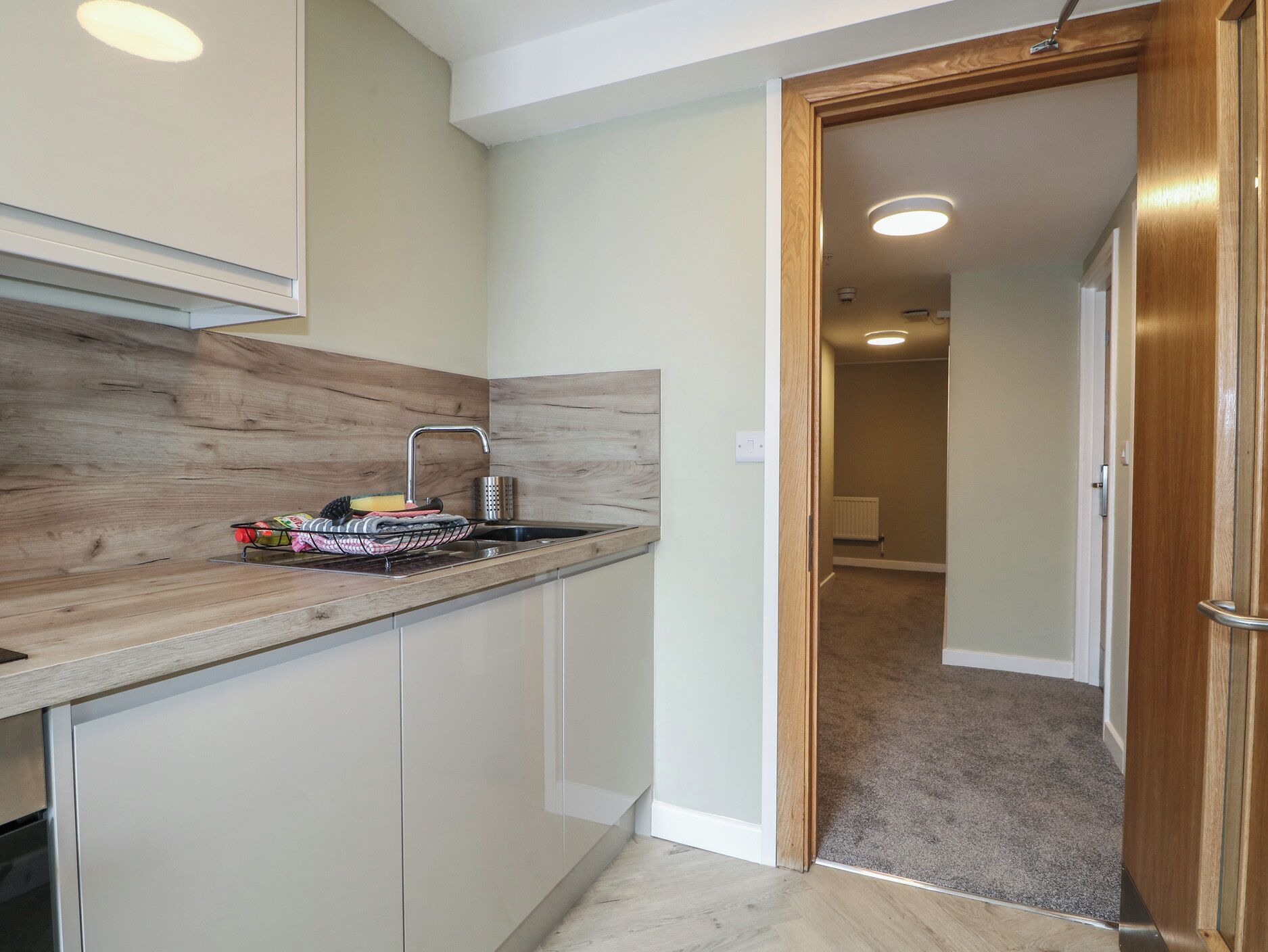 Cookware/dishes/utensils