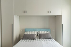 2 quartos, Wi-Fi de cortesia, roupa de cama