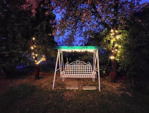 Amanda Green Heritage 3BHK near Kainchi Dham