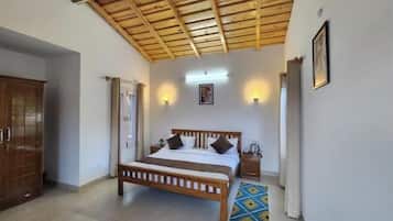 3 bedrooms, internet, bed sheets
