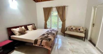 Red Hill Cottage 2BHK by Hillstay