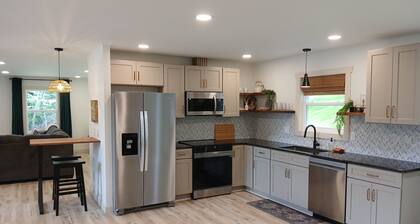 Serene 4-bedroom house with game room in charming Conestoga