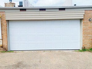 Exterior detail - King Bd I 0.2mile NASA I 1mile Sea Park I Whole 3 bedroom (Houston)