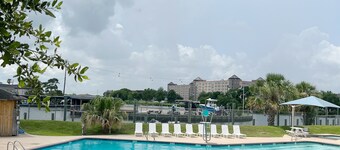 King Bd I 0.2mile NASA I 1mile Sea Park I Whole 3 bedroom