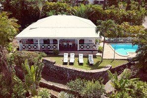 Piscina externa