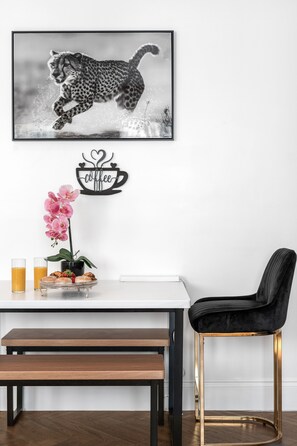 Interior - Luxury Cosy 2bed 2Bath In the Lanes Sleeps 8 (Brighton and Hove)