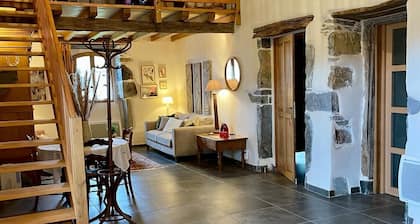 Bed and Breakfast 'Olceiry' with Mountain View, Private Garden and Wi-Fi