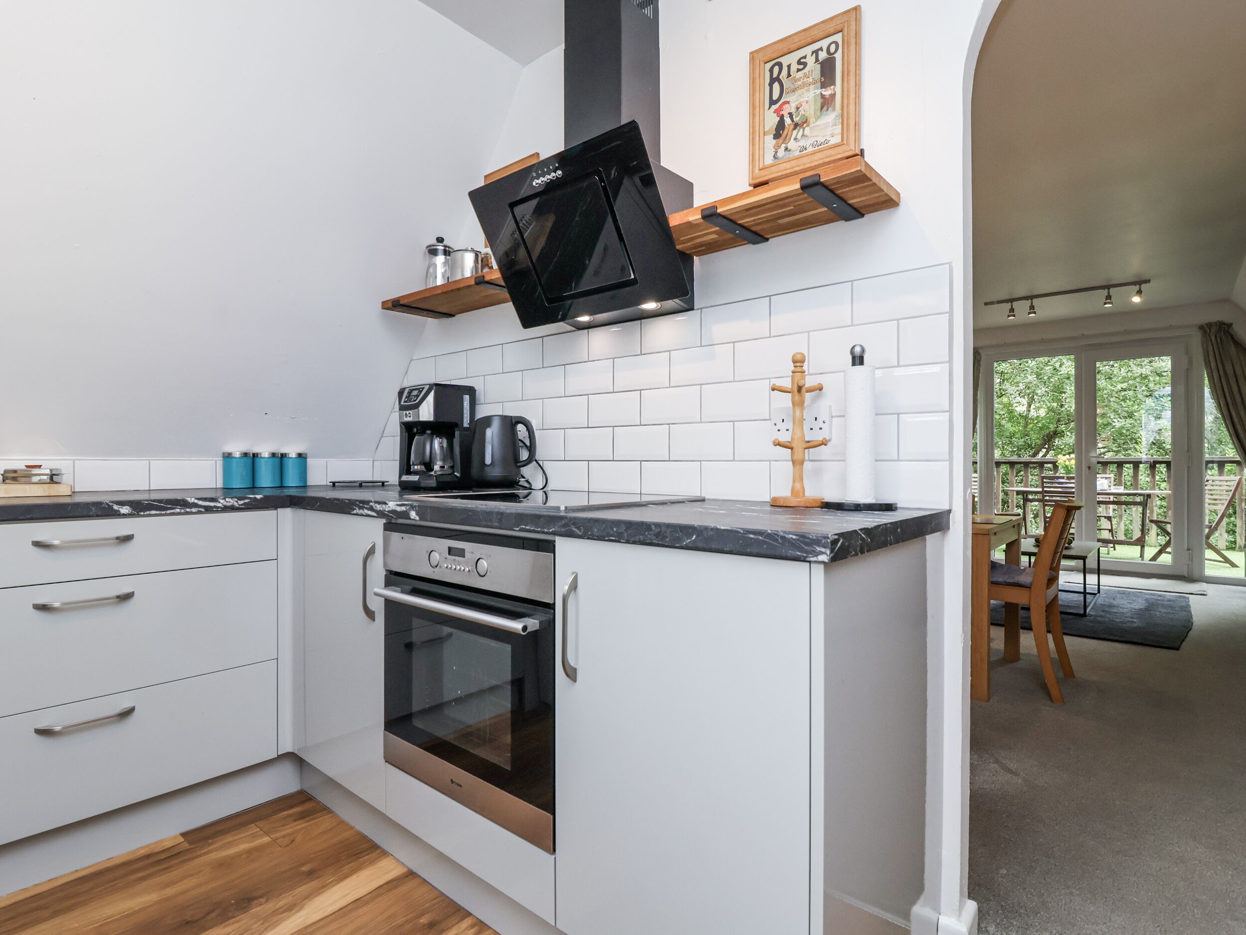 Dishwasher, cookware/dishes/utensils