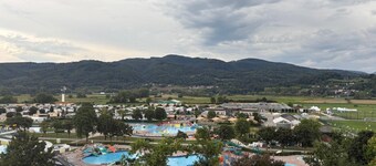 Wooden house in the Čatež spa - family-friendly, kitchen, winter/summer riviera