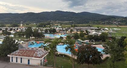 Wooden house in the Čatež spa - family-friendly, kitchen, winter/summer riviera