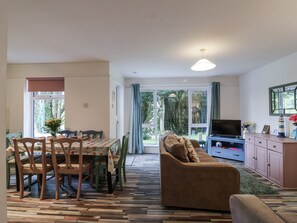 Living area - Manorcombe 21 (Gunnislake)