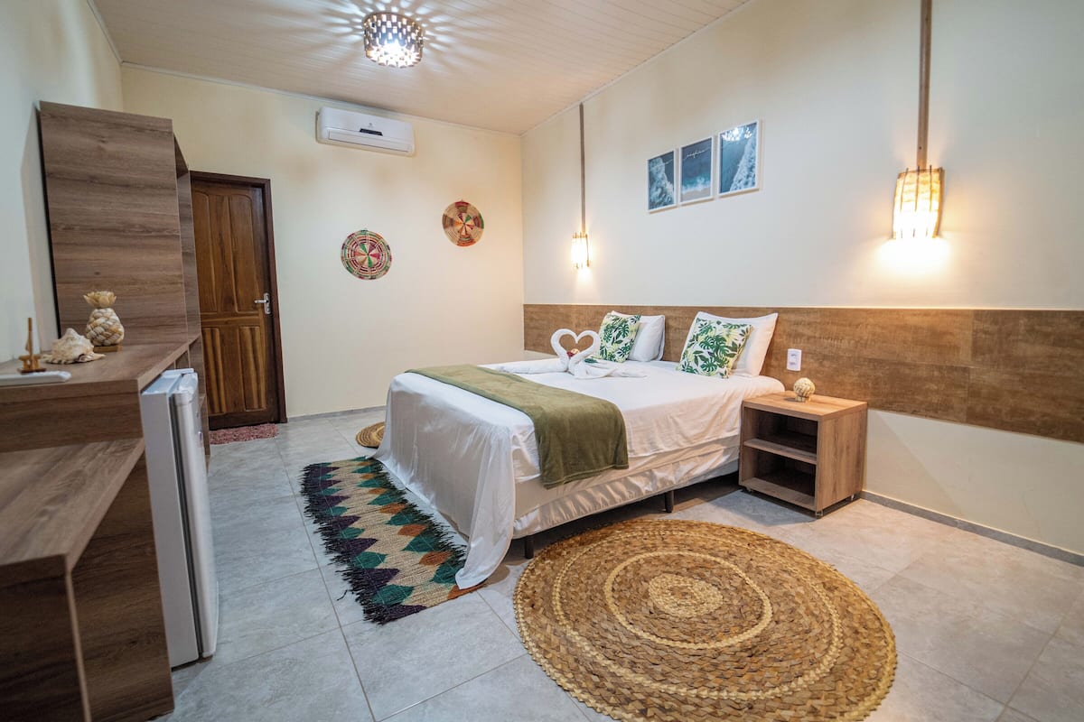 Standard Room, Garden View | Free minibar, free WiFi