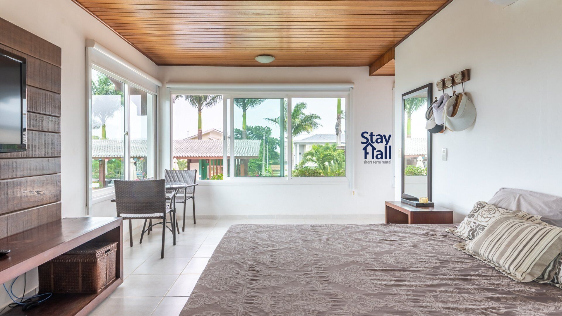 Villa | Free WiFi, bed sheets