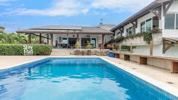 Villa | Pool | Outdoor pool