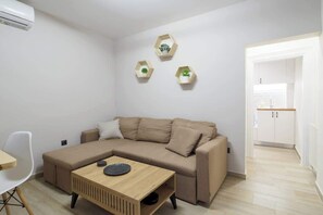 TV - The Chess Garden of Athens (Athens)