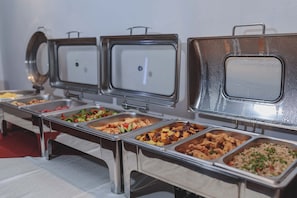 Desayuno buffet incluido todos los días